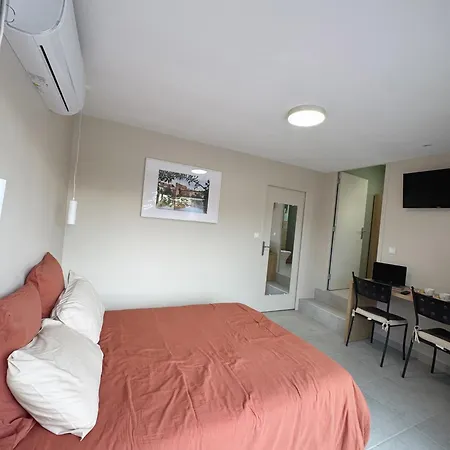 Climatisée Et Salle De Bain Privatives, Parking Lisle-sur-Tarn