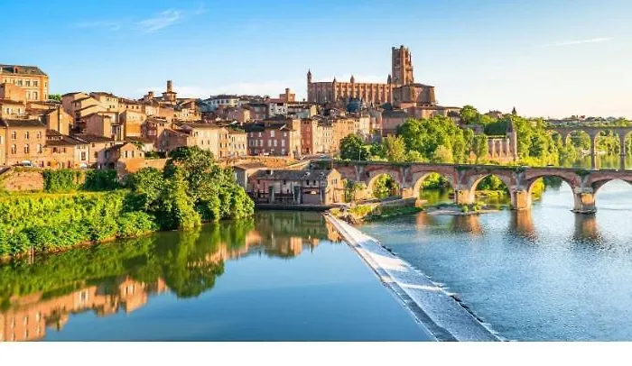 Climatisée Et Salle De Bain Privatives, Parking Pensión 3*