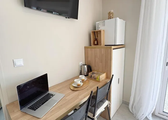 Pensión Climatisée Et Salle De Bain Privatives, Parking Lisle-sur-Tarn